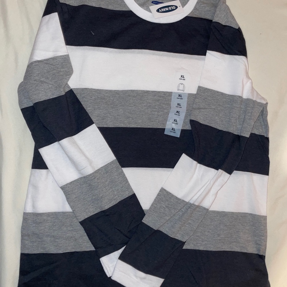 Old Navy Boys Long Sleeve T-Shirt